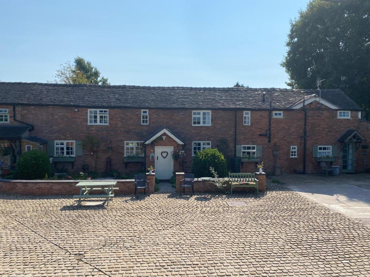 Bank Farm Cottages Nantwich Eksteriør bilde